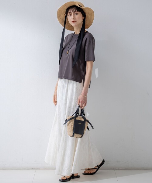 23区 S(ニジュウサンクチイサイサイズ)の「【速乾性/汗じみ防止】半袖 クロップド IT Tシャツ(Tシャツ/カットソー・レディース・ホワイト系/ダークブラウン系/スカイブルー系/ライトオレンジ系/ベージュ系・32)」の13枚目の写真