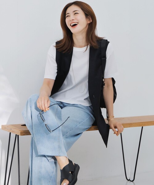 23区 S(ニジュウサンクチイサイサイズ)の「【速乾性/汗じみ防止】半袖 クロップド IT Tシャツ(Tシャツ/カットソー・レディース・ホワイト系/ダークブラウン系/スカイブルー系/ライトオレンジ系/ベージュ系・32)」の17枚目の写真