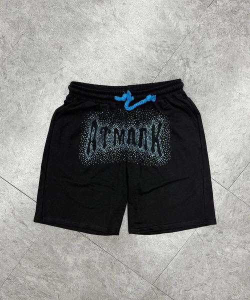 ATMARK(アットマーク)の「《フリーサイズ / UNISEX 》ATMARK オールドイングリッシュロゴハーフパンツ サガラ刺繍 ラインストーン(スウェットパンツ・メンズ・ブルー系その他/ピンク/チャコールグレー/ターコイズブルー/カーキ/ブルー系/ピンク系/シルバー系・FREE)」の5枚目の写真