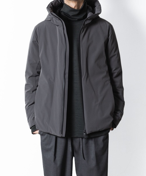ATTACHMENT（アタッチメント）の「3レイヤー ライトタフタ フーデッドダウンジャケット / 3LAYER LIGHT TAFFETA HOODED DOWN JACKET（ダウンジャケット/コート・メンズ・ダークグレー/ブラック・1/2/3）」の11枚目の写真