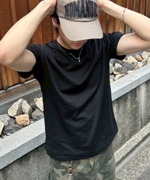 Chikashitsu +（チカシツプラス）の「【Chikashitsu +】tight fit crop cut t-shirt / 【チカシツプラス】タイトフィットクロップカットアウト半袖Tシャツ（Tシャツ/カットソー）」