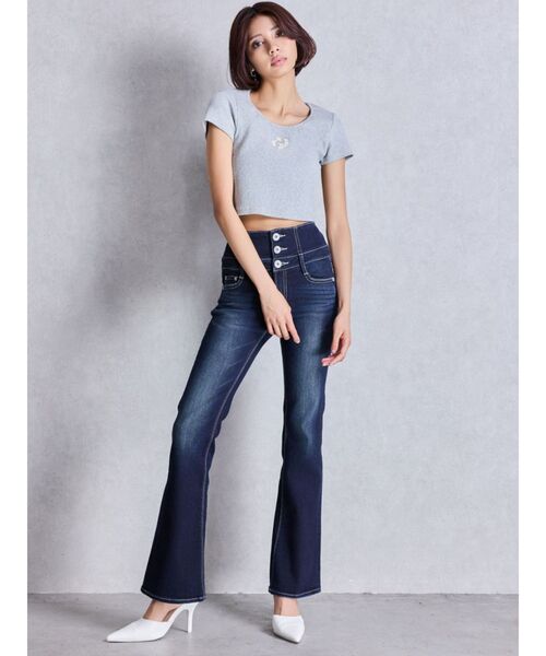 GYDA(ジェイダ)の「NEWハイウエストBACKクロスフレアパンツ(デニムパンツ・レディース・ライトブルー/インディゴブルー/ブラック・X-SMALL/SMALL/MEDIUM)」の12枚目の写真