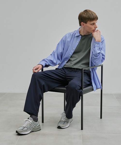 UNITED TOKYO(ユナイテッドトウキョウ)の「大人気再入荷!【WEB限定】DRY RAYON ストライプリラックスシャツ |国産/防シワ性/ウォッシャブル/オールシーズン/大人気/速乾性/UVカット/オフィスカジュアル/ビジネス/通勤(シャツ/ブラウス・メンズ・サックスブルー/オフホワイト/ベージュ・1/2/3)」の15枚目の写真