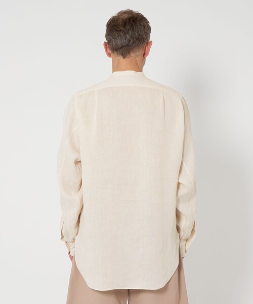 SOVEREIGN(ソブリン)の「<SOVEREIGN> リネン・ラミー バンドカラー プルオーバーシャツ(シャツ/ブラウス・メンズ・オフホワイト/ダークグレー・S/L/M)」の6枚目の写真