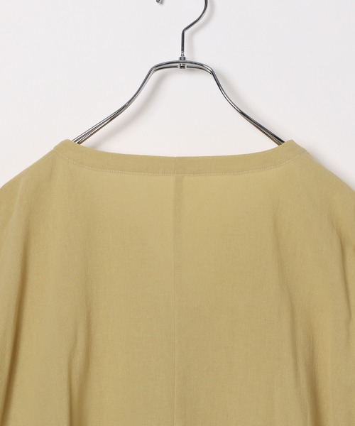 LEPSIM（レプシィム）の「カフタンポンチョブラウス　497432（シャツ/ブラウス・レディース・ブラック/オフホワイト/ベージュ・FREE）」の9枚目の写真