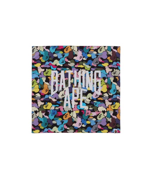 A BATHING APE（アベイシングエイプ）の「MULTI CAMO NYC LOGO BANDANA（バンダナ/スカーフ・メンズ・ホワイト/ブラック・FREE）」の2枚目の写真