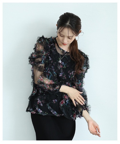 Sawa a la mode(サワアラモード)の「花柄シアーフリルプルオーバー(シャツ/ブラウス・レディース・ブラック/ピンク・FREE)」の12枚目の写真