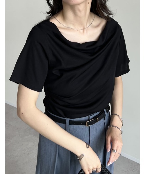 Re:EDIT（リエディ）の「[2025 SUMMER COLLECTION][涼感]2WAYリブカットソードレープTシャツ（Tシャツ/カットソー・レディース・ブラウン/ホワイト/イエロー/ブラック・MEDIUM/LARGE）」の2枚目の写真