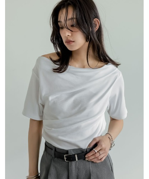 Re:EDIT（リエディ）の「[2025 SUMMER COLLECTION][涼感]2WAYリブカットソードレープTシャツ（Tシャツ/カットソー・レディース・ブラウン/ホワイト/イエロー/ブラック・MEDIUM/LARGE）」の8枚目の写真