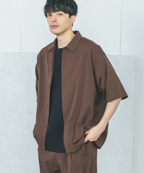 LAKOLE（ラコレ）の「楊柳ジャガードシャツ / 499152（シャツ/ブラウス・メンズ・ブラック/グレイッシュベージュ/ブラウン・LARGE/MEDIUM）」の3枚目の写真