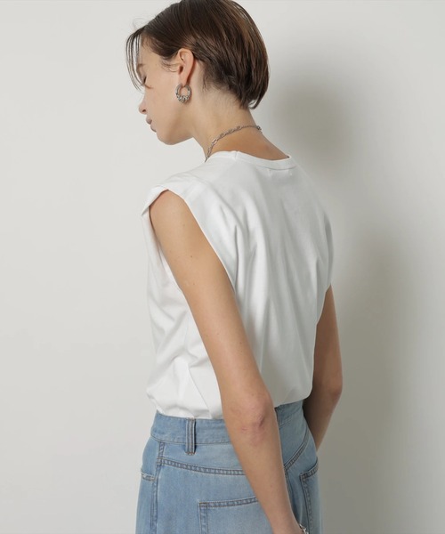CADUNE(カデュネ)の「ノースリカットソー(Tシャツ/カットソー・レディース・グレイッシュベージュ/ブラック/ホワイト/レンガ・38)」の22枚目の写真