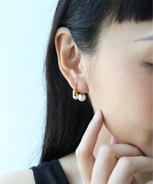 Three Four Time(スリーフォータイム)の「パールフック×パールキャッチステンレスピアス(ピアス(両耳用)・レディース・シルバー/ゴールド・FREE)」の13枚目の写真