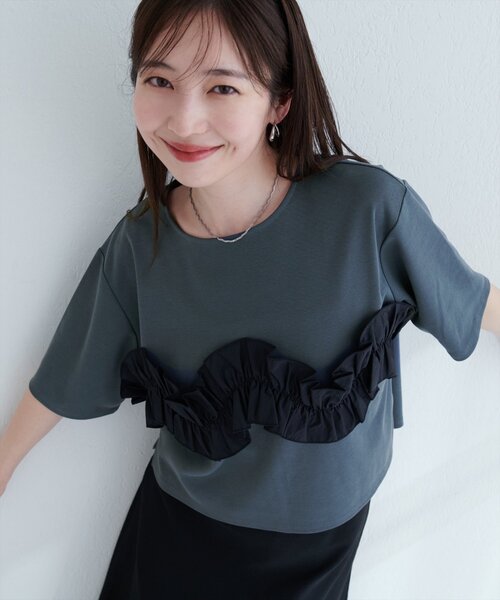 natural couture（ナチュラルクチュール）の「【WEB限定】ボリュームフリル半袖Tシャツ（Tシャツ/カットソー・レディース・ネイビー/ベージュ/オフホワイト/ブラック・FREE）」の16枚目の写真
