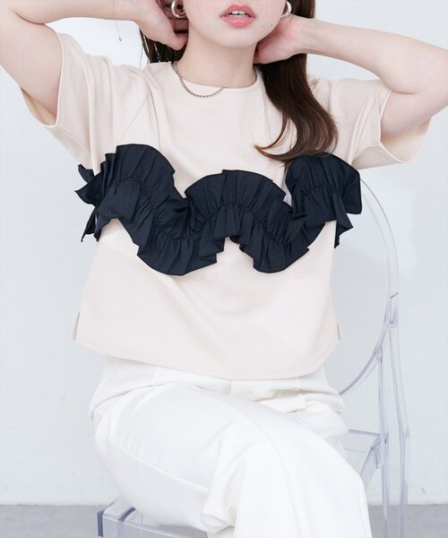 natural couture（ナチュラルクチュール）の「【WEB限定】ボリュームフリル半袖Tシャツ（Tシャツ/カットソー・レディース・ネイビー/ベージュ/オフホワイト/ブラック・FREE）」の22枚目の写真