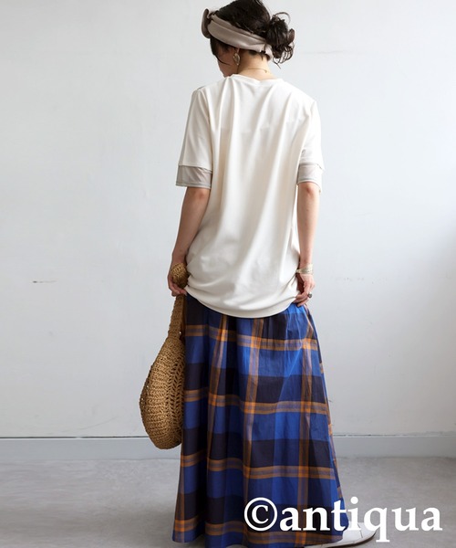 antiqua(アンティカ)の「シアー切替半袖トップス(Tシャツ/カットソー・レディース・ブラック/グレー系その他/ブラック系その他/ホワイト/ホワイト系その他・P/R)」の18枚目の写真