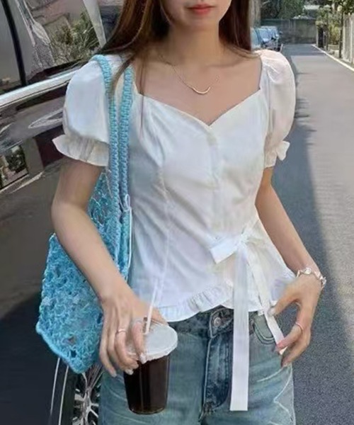 Lace Ladies(レースレディース)の「フロントボタン リボン 裾フリル パフスリーブ ブラウス(シャツ/ブラウス・レディース・ブラック/ブルー/アイボリー・M/S)」の11枚目の写真