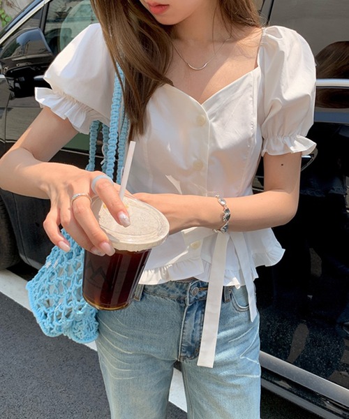 Lace Ladies(レースレディース)の「フロントボタン リボン 裾フリル パフスリーブ ブラウス(シャツ/ブラウス・レディース・ブラック/ブルー/アイボリー・M/S)」の12枚目の写真