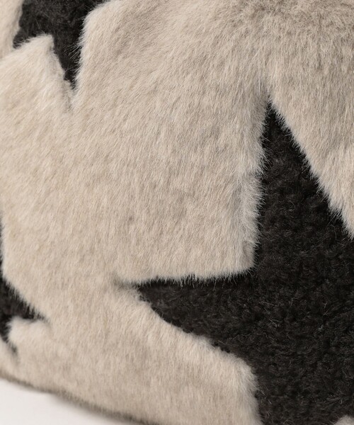 CONTROL FREAK / CTFK（コントロールフリーク）の「【別注】CONTROL FREAK / ★ファー バッグ（トートバッグ・レディース・ライトグレー/その他/ブラック・ONE SIZE）」の8枚目の写真