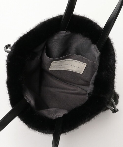 CONTROL FREAK / CTFK（コントロールフリーク）の「【別注】CONTROL FREAK / ★ファー バッグ（トートバッグ・レディース・ライトグレー/その他/ブラック・ONE SIZE）」の13枚目の写真
