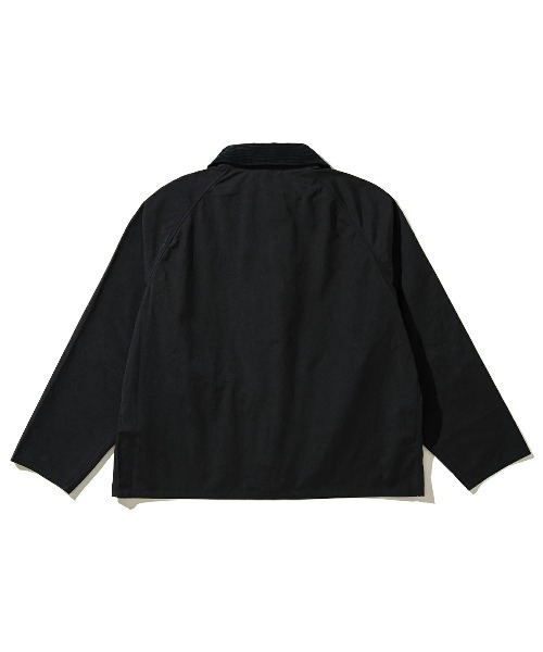 Kinetics(キネティクス)の「Barbour Transport Casual Jacket(バブアー トランスポート ピーチスキン コットン ショートレングスブルゾン)(ブルゾン・メンズ・ベージュ/カーキ/ネイビー・34/36/38)」の12枚目の写真