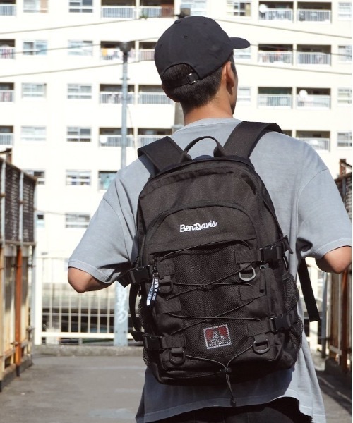 BEN DAVIS(ベンデイビス)の「BEN DAVIS ベンデイビス STREET DAYPACK BDW-8304(バックパック/リュック・レディース・ブラック×ホワイト・FREE)」の1枚目の写真