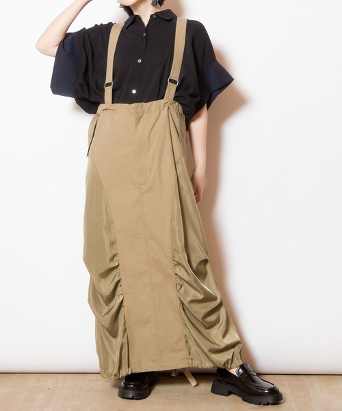 OSMOSIS（オズモーシス）の「バックギャザーブラウス（シャツ/ブラウス・レディース・ブラック/グリーン/ホワイト・ONE SIZE）」の10枚目の写真