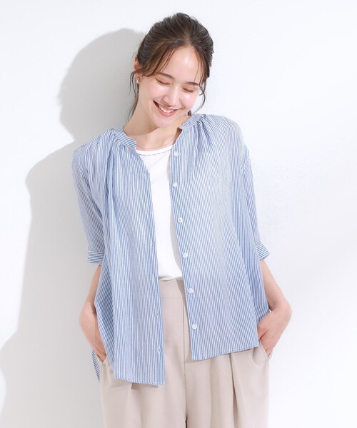 SHOO・LA・RUE(シューラルー)の「【S-LL/2点セット】着るだけでコーデが決まる 麻調5分袖ブラウス+タンクトップ(シャツ/ブラウス・レディース・ネイビー/ホワイト系5/ブルー/ブルー系その他4/ライトイエロー系・01/04/03/02)」の14枚目の写真