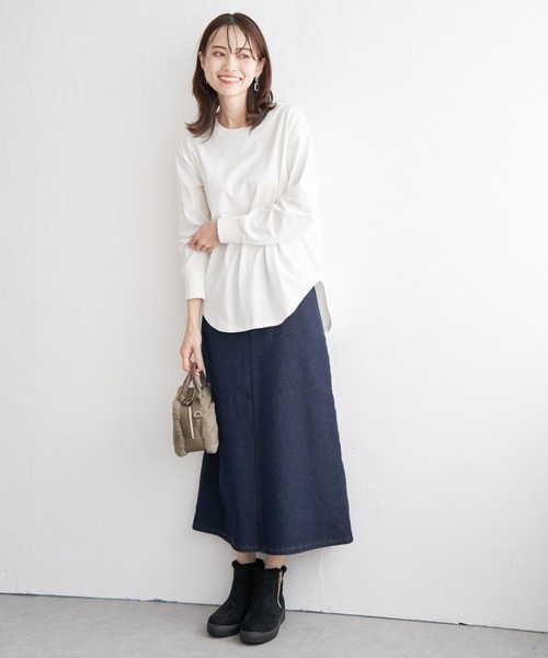 ikka（イッカ）の「【雑誌InRed12月号掲載】コットンUSA裾ラウンドロンT（Tシャツ/カットソー・レディース・オフホワイト/チャコールグレー/ダークベージュ/その他1・S/M/L）」の11枚目の写真