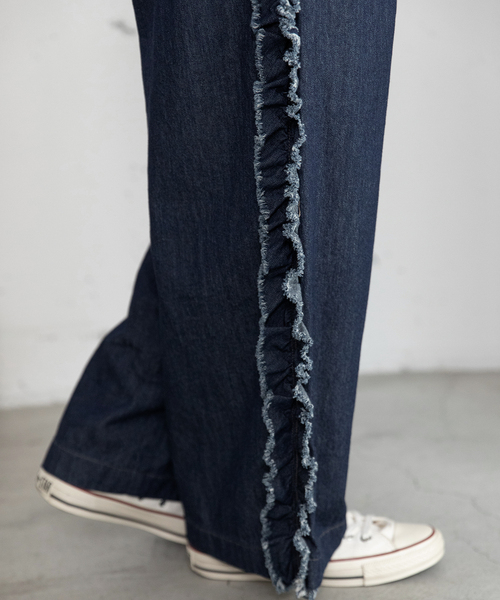 POU DOU DOU（プードゥドゥ）の「サイドフリルデザインパンツ（その他パンツ・レディース・ダークベージュ/インディゴブルー/ブラック・M）」の4枚目の写真