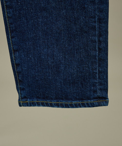 RED CARD TOKYO（レッドカード）の「【RED CARD TOKYO】RHYTHM＋ / スリムフィットデニム（デニムパンツ・メンズ・グレー/インディゴブルー・32/30/31/28/29）」の12枚目の写真