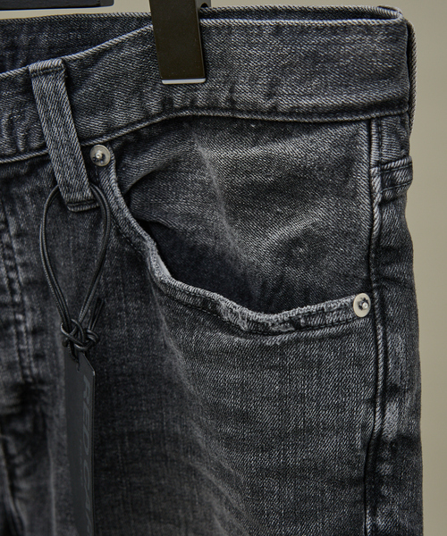 RED CARD TOKYO（レッドカード）の「【RED CARD TOKYO】RHYTHM＋ / スリムフィットデニム（デニムパンツ・メンズ・グレー/インディゴブルー・32/30/31/28/29）」の21枚目の写真