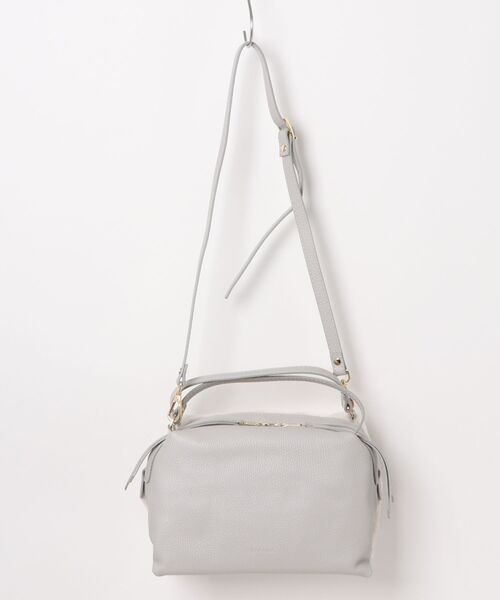 RIPANI(リパーニ)の「【RIPANI】レザーハンドルムートンバッグ(Q56465)(ハンドバッグ・レディース・ライトグレー/ダークグレー・ALL)」の3枚目の写真