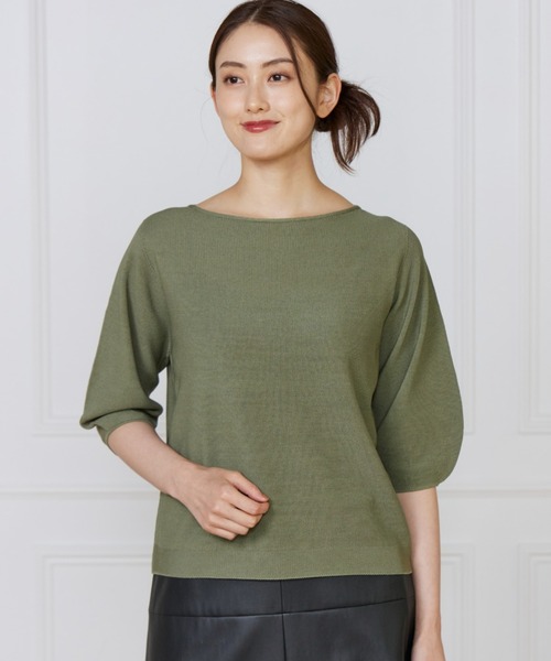 INED（イネド）の「ホールガーメント ボートネックパフスリーブニット《Cuoo》（ニット/セーター・レディース・ブラック/グレー/イエロー/カーキ・9号）」の4枚目の写真