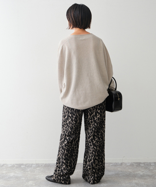 Spick & Span（スピックアンドスパン）の「《追加》CHESSルーズボートネックプルオーバー（ニット/セーター・レディース・チャコールグレー/ベージュ/ピンク系その他/ブルー・FREE）」の13枚目の写真