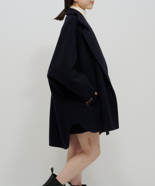 Omekashi（オメカシ）の「ダブルフェイスドルマンコート（その他アウター・レディース・ネイビー/ボルドー・FREE）」の3枚目の写真