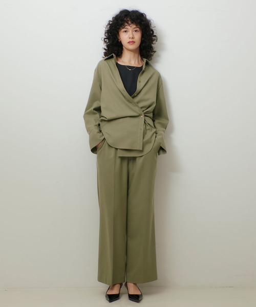 qualite（カリテ）の「【セットアップ対応】ソフトサキソニー2WAYシャツ（シャツ/ブラウス・レディース・グレー/カーキ・フリー）」の3枚目の写真