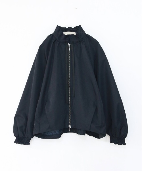 pleats twill blouson（ブルゾン）｜Marilyn Moon（マリリンムーン）の
