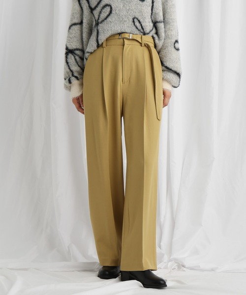 mysty woman（ミスティウーマン）の「ベルトツキセンタープレスパンツ　602793（スラックス・レディース・ホワイト系その他/マスタード/グレー・MEDIUM/SMALL）」の3枚目の写真