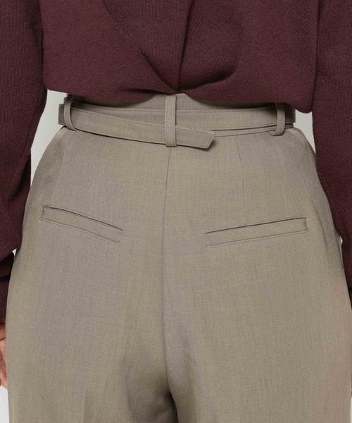 mysty woman（ミスティウーマン）の「ベルトツキセンタープレスパンツ　602793（スラックス・レディース・ホワイト系その他/マスタード/グレー・MEDIUM/SMALL）」の11枚目の写真