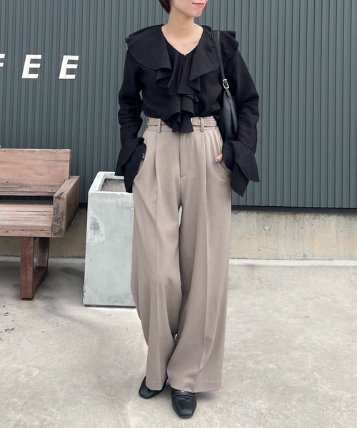 mysty woman（ミスティウーマン）の「ベルトツキセンタープレスパンツ　602793（スラックス・レディース・ホワイト系その他/マスタード/グレー・MEDIUM/SMALL）」の22枚目の写真