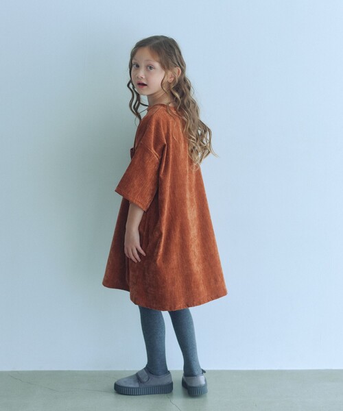 green label relaxing（グリーンレーベルリラクシング）の「ビッグポケット ボックス ワンピース / キッズ  120cm-160cm（ワンピース・キッズ・ロイヤルブルー/ブラウン系・150cm/140cm/160cm/130cm/120cm）」の3枚目の写真