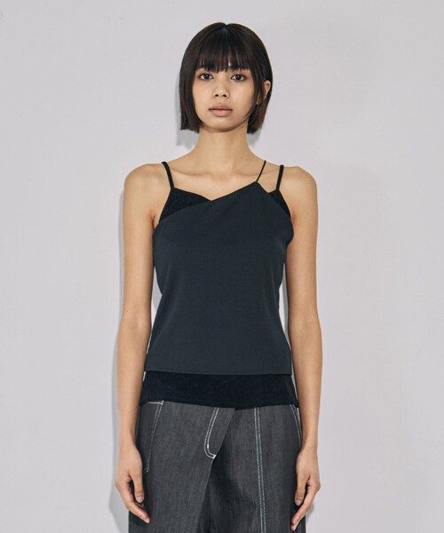 UNITED TOKYO（ユナイテッドトウキョウ）の「ベロアコンビカップインキャミソール｜ウォッシャブル/カップ付きキャミ/レイヤード/春服（キャミソール・レディース・ブラック/ホワイト・FREE）」の7枚目の写真