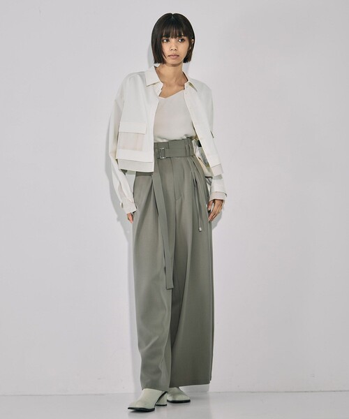 UNITED TOKYO（ユナイテッドトウキョウ）の「ベロアコンビカップインキャミソール｜ウォッシャブル/カップ付きキャミ/レイヤード/春服（キャミソール・レディース・ブラック/ホワイト・FREE）」の13枚目の写真