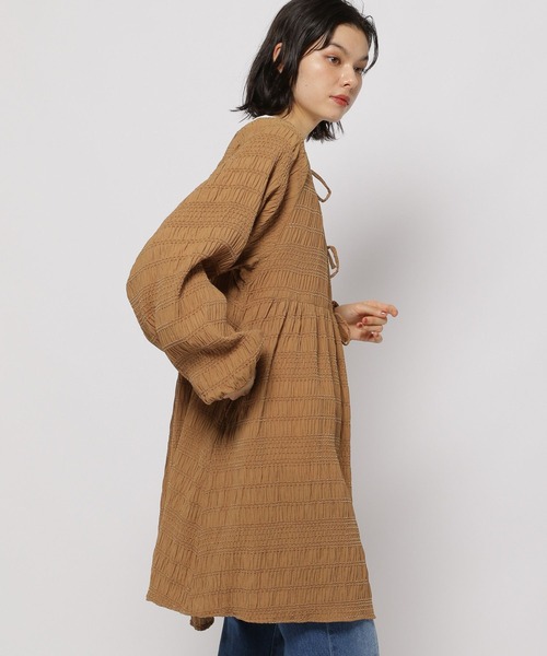 niko and...（ニコアンド）の「モールギャザーチュニックワンピース（ワンピース・レディース・ライトグレー/ブラック/キャメル・FREE）」の12枚目の写真