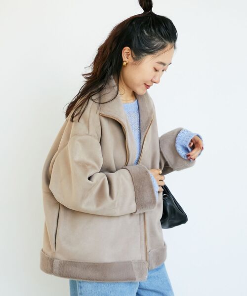 le.coeur blanc(ルクールブラン)の「フェイクムートンファーコート(ムートンコート・レディース・チャコールグレー/グレイッシュベージュ・38)」の18枚目の写真