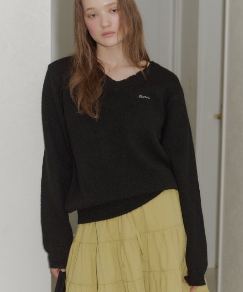 loose scallop v-neck knit / ルーズスカラップVネックニット（ニット