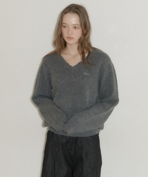 loose scallop v-neck knit / ルーズスカラップVネックニット（ニット