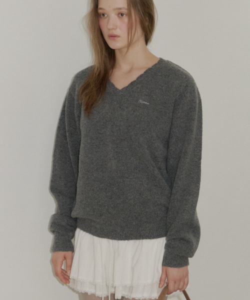 loose scallop v-neck knit / ルーズスカラップVネックニット（ニット
