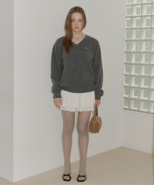 GIUNON（ジウノン）の「loose scallop v-neck knit / ルーズスカラップVネックニット（ニット/セーター・レディース・グリーン/ブラック/グレー/ブルー・FREE）」の22枚目の写真