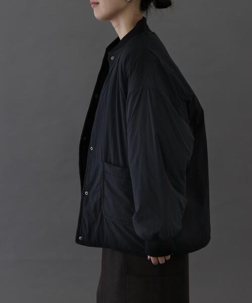 FORK&SPOON（フォークアンドスプーン）の「FORK&SPOON　SORONAリバーシブルブルゾン（ブルゾン・レディース・ベージュ/カーキ/ブラック・1）」の7枚目の写真